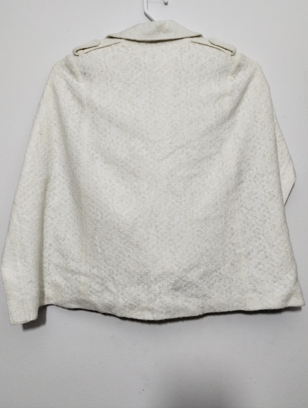 BCBGMAXAZRIA Jameson Lace Cape Blazer Women's XS Classic Elegant Off White - Picture 6 of 6
